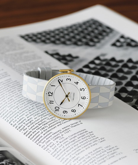 ヤコブセンの定番人気腕時計モデル4選