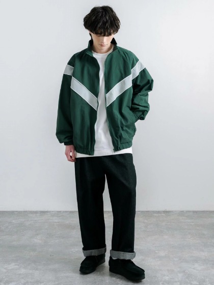 グリーン×ロールアップデニム