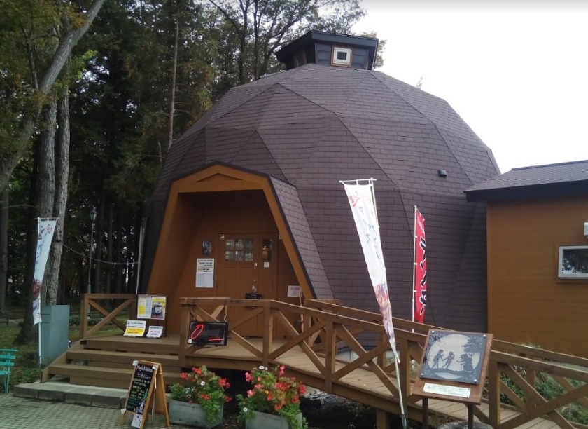 下野市グリムの森お菓子の家