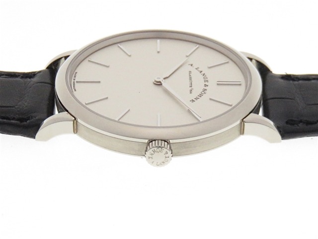 ランゲ&ゾーネ サクソニア フラッハ 201.027の特徴・機能