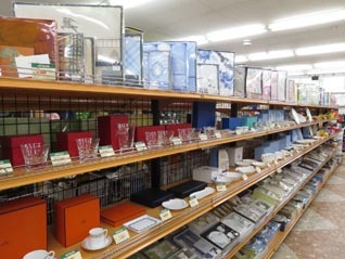 オフハウス十日町妻有SC店