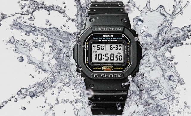 ②時計を水平にしたままCボタンを押す