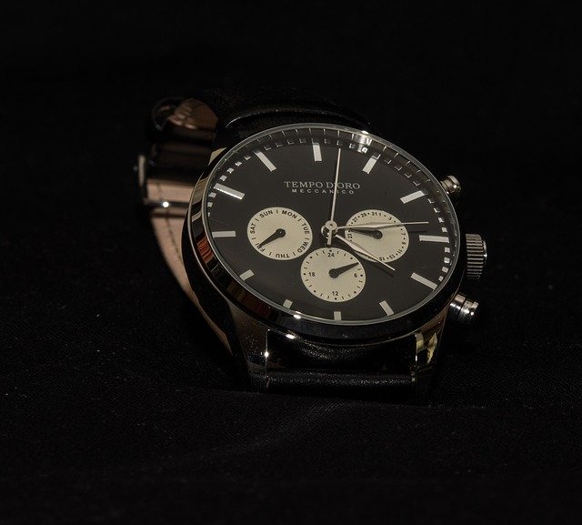 新潟市西区の時計店：むつみ時計眼鏡店のメニュー・料金