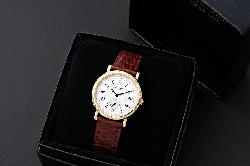 PRINCE®️ 18金無垢腕時計