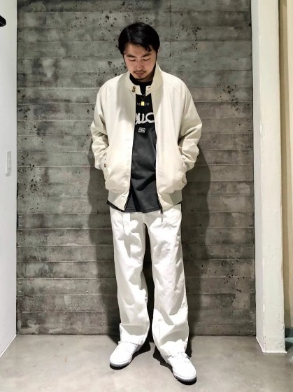 ホワイトデニムジャケット