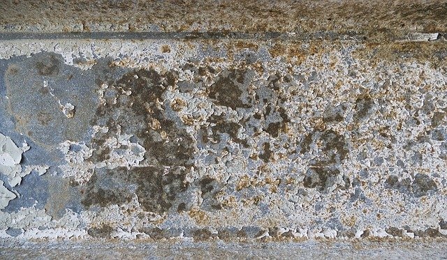 黒い汚れがクリーニングのサイン