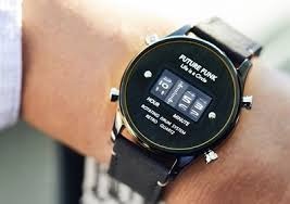 ④アウトドア系のカジュアルウォッチ