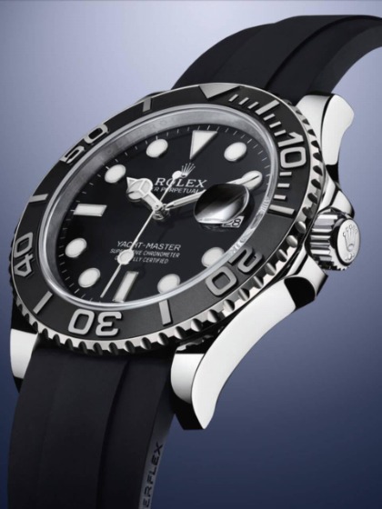 18ctホワイトゴールド採用