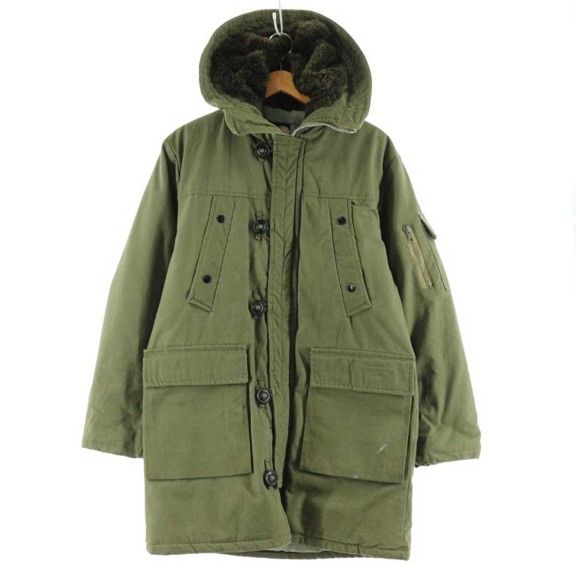 ジャケットの種類7：B-9