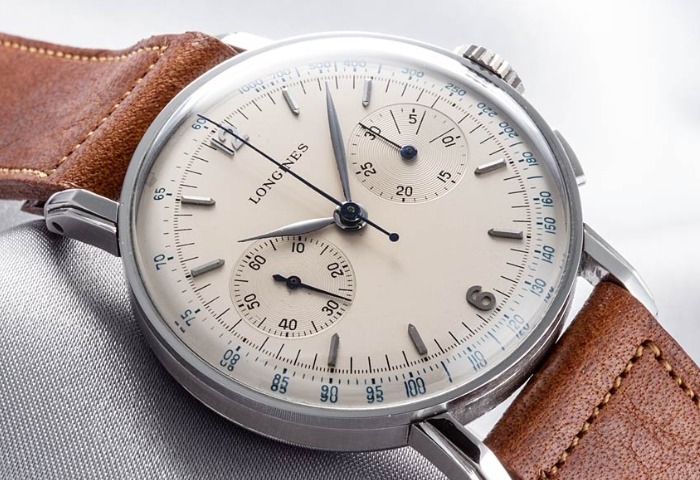 ロンジンクロノグラフ①1936年フライバッククロノグラフ発売が始まり
