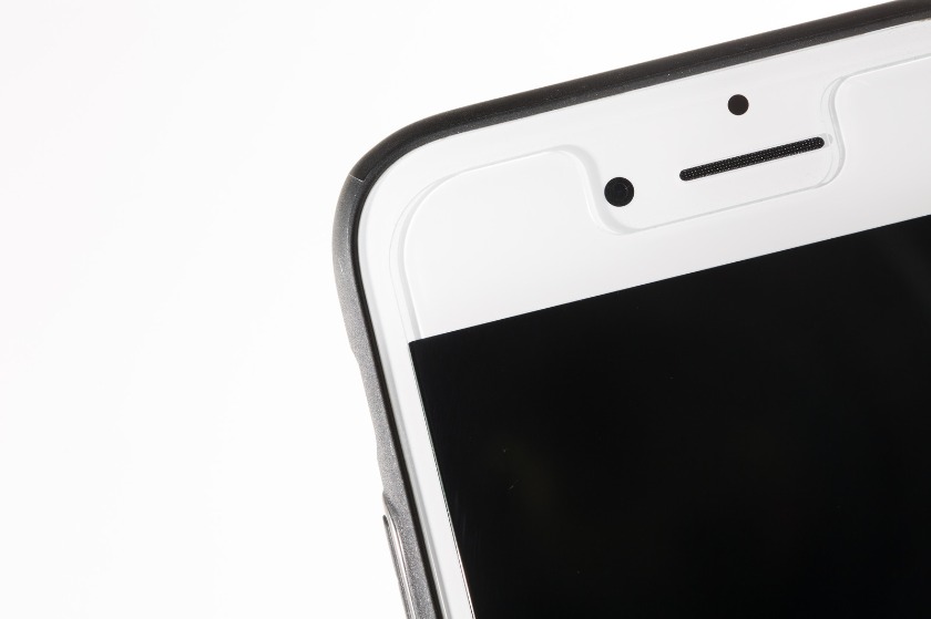 3.保護フィルムで画面を守る