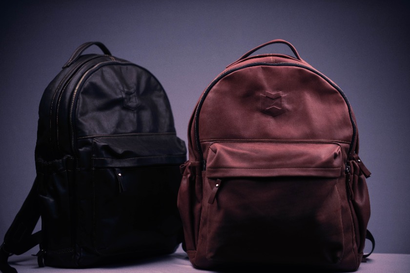 黒リュックの選び方②素材