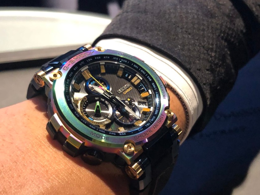 GSHOCKは"レインボー"を選んで自分だけのオリジナルに