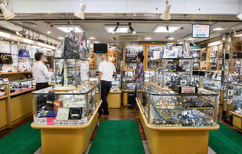 御徒町の時計店：TS-HORIUCHI