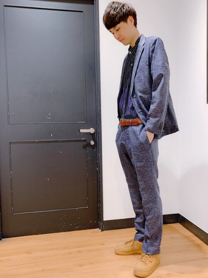  テーラードジャケット