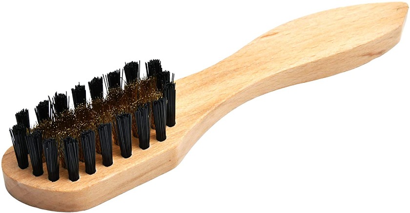 STEP1：専用ブラシでブラッシング