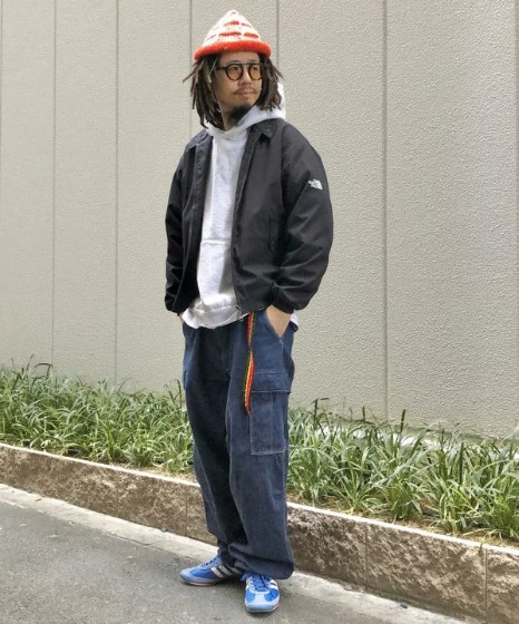 着こなし1：カーゴパンツ