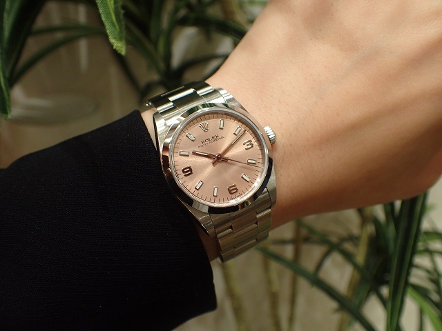 ロレックス"オイスターパーペチュアル・ボーイズ"の買取価格を比較