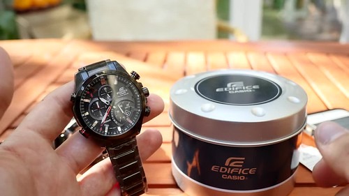 バネ棒、バックルを戻す