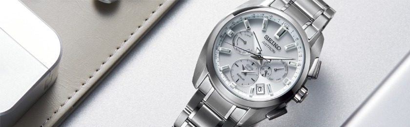 世界初のGPSソーラーモデル