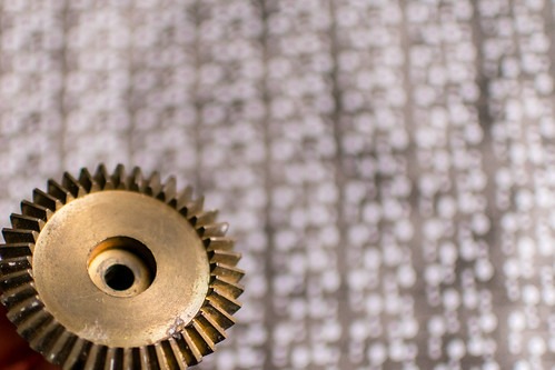 リューズは上回しを心がける