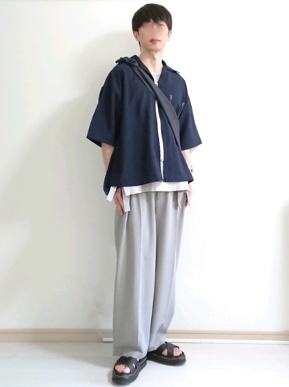 夏ブルー系×厚底サンダル