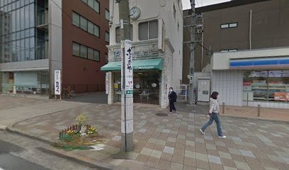 カワベ時計店