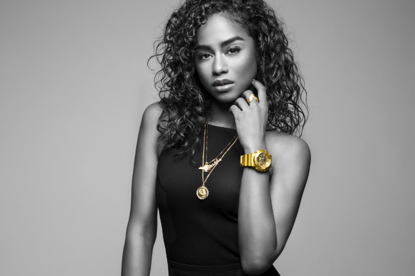 ヴァシュティー・コーラ  コラボ限定モデル Sシリーズ GMA-S110VK-9A 