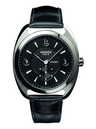 エルメス"ドレサージュ"を着けている芸能人は？