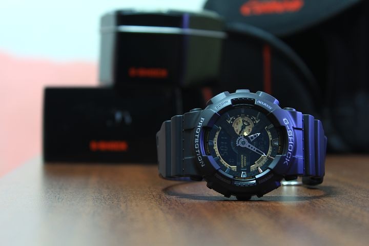 G-SHOCK"RESIST" 時間の合わせ方