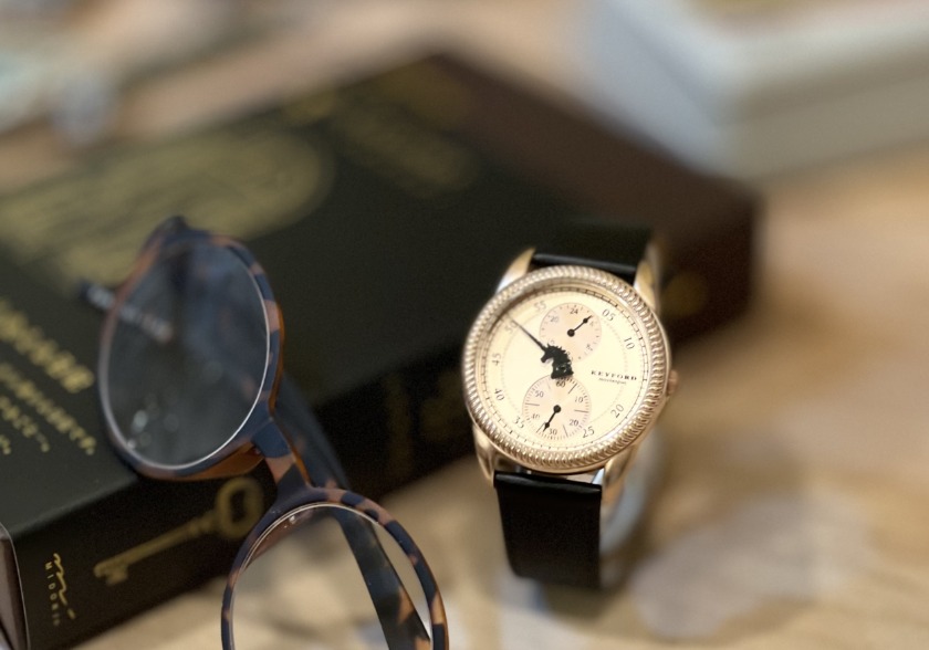 一角獣モノケロスは優雅な時間を過ごす相棒に最適