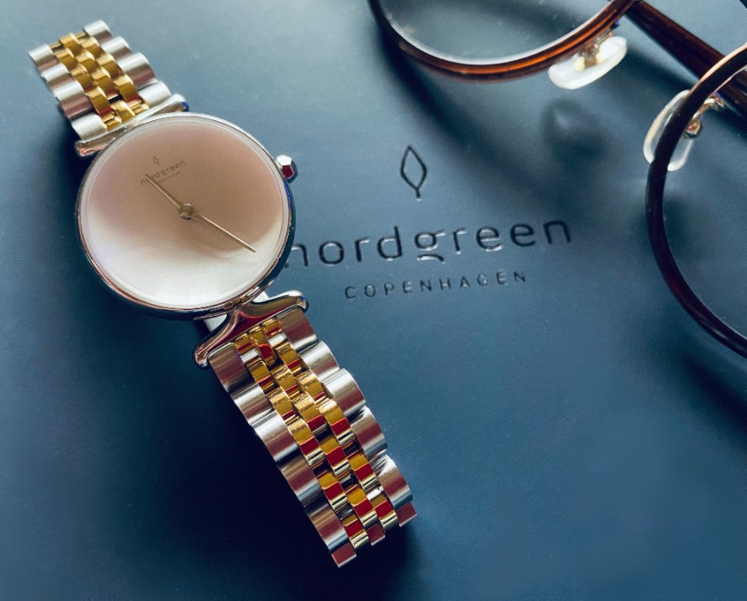 腕への負担が軽くデスクワークにおすすめ