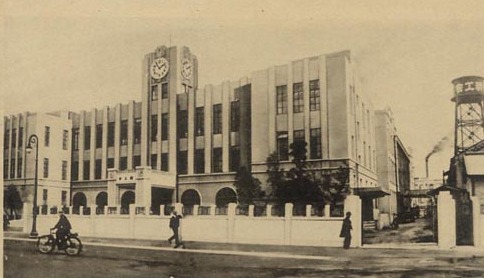 1892年：精工舎を創業