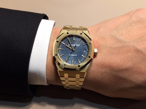 オーデマピゲ 15450BA.OO.1256BA.01