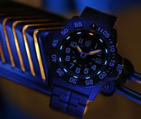 トリチウムは少量なので被曝しない