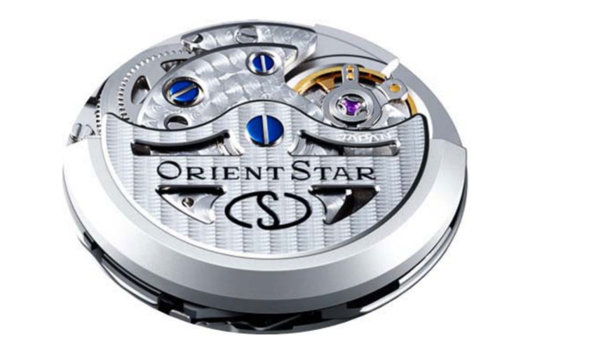 美しい46系F7を採用