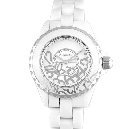 シャネル(CHANEL)の白/ホワイトの腕時計：J12 H5239