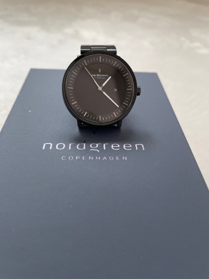 余計な装飾はないのに存在感を放つ