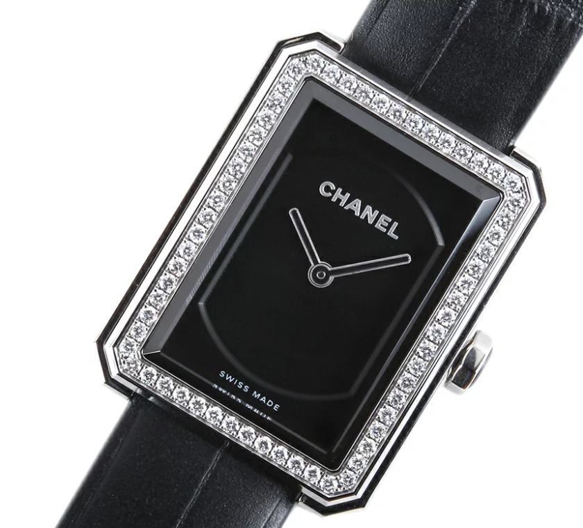 シャネル"ボーイフレンド" H4883