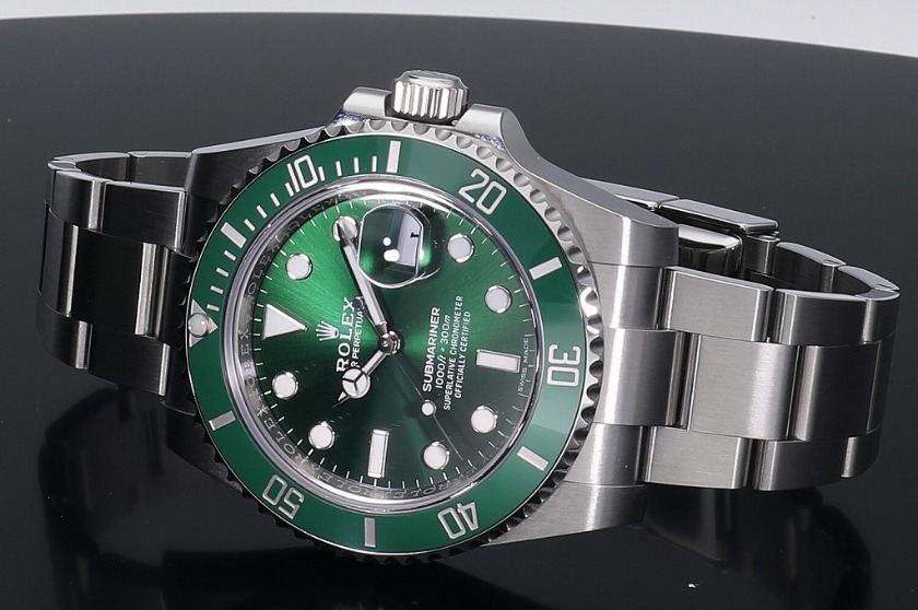 文字盤が黒に代わりオールグリーンの個体が消えた・ロレックス サブマリーナ デイト グリーン 116610LV