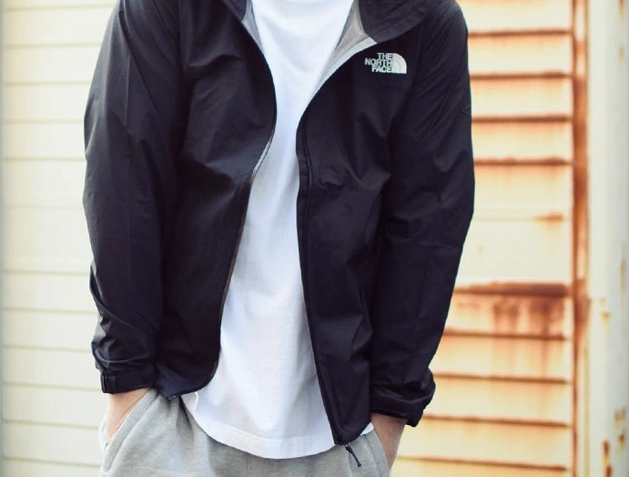 マウンテンパーカー×メンズコーデ⑧THE NORTH FACE