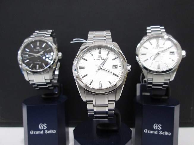 グランドセイコーのクォーツの寿命は？電池交換や費用面も調査
