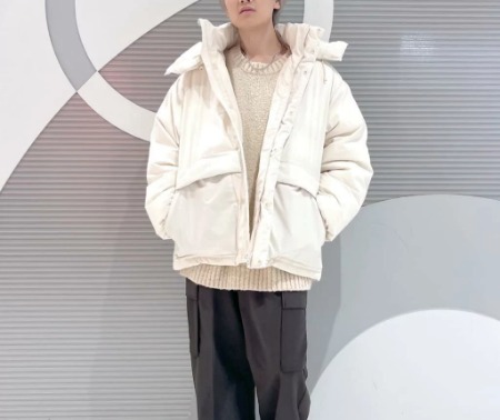 ホワイト×ベージュ+春ニット