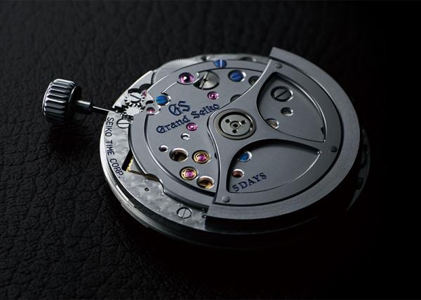 時計の駆動方式による寿命の違い