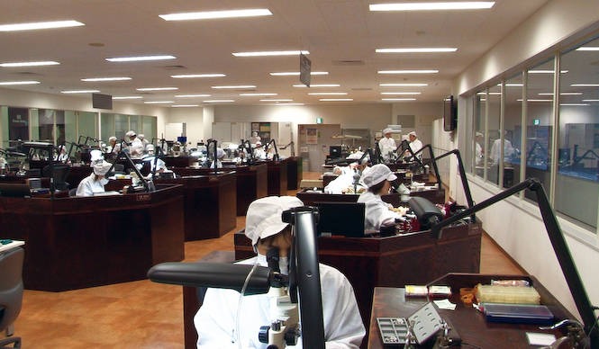 世界有数の完全マニュファクチュール工房