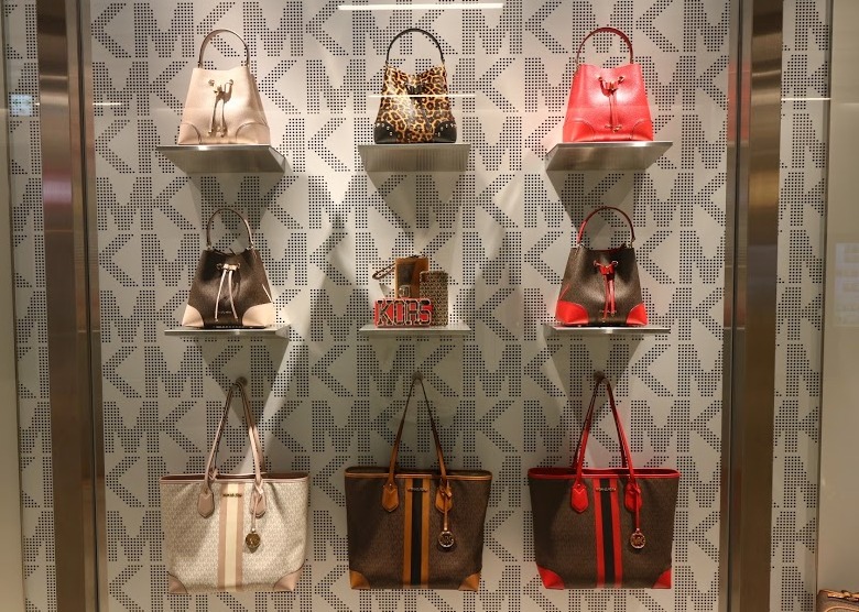 錦糸町の時計店：マイケル・コース錦糸町パルコ店