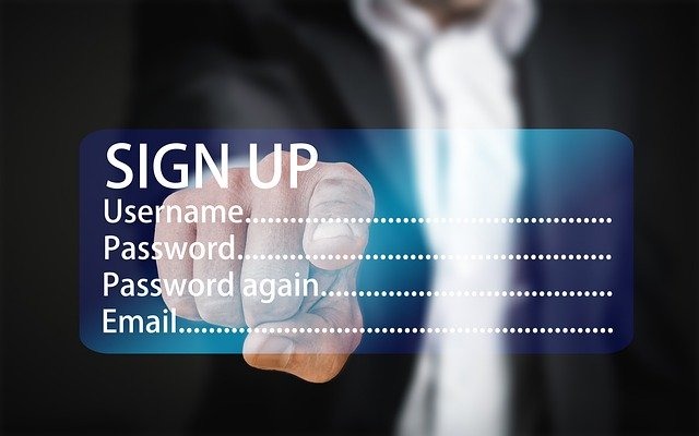 iCloudの設定画面を確認しサインインし直す