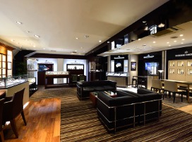 BEST新宿本店の特徴・品揃え