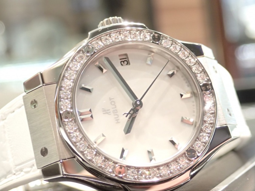 クラシック・フュージョン ダイヤモンド 581.NE.6070.LR.1204.JPN16