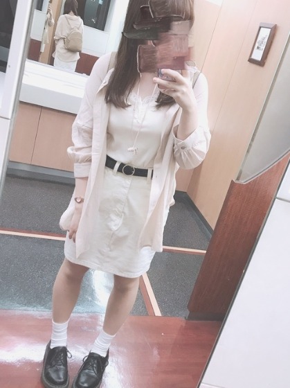 ジルスチュアート腕時計×ホワイトコーデ